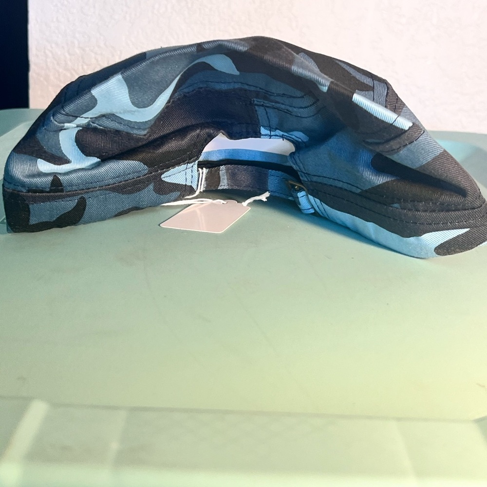 Brand New Camo Hat - Picture 4 of 4